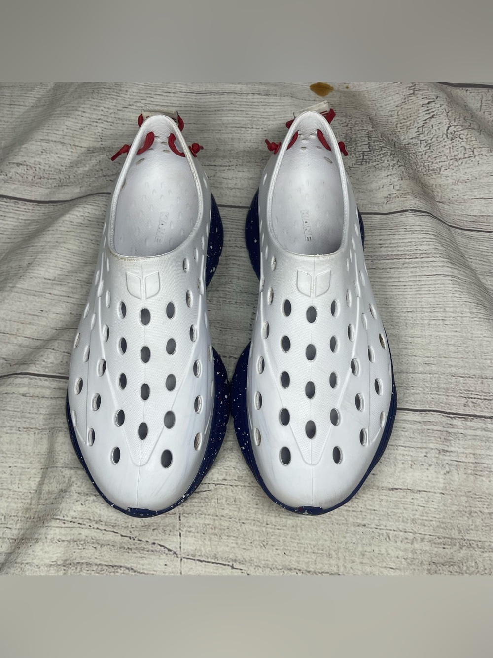 Kane Footwear Men’s 9 Revive Speckle Active Recovery Shoes - Picture 2 of 7